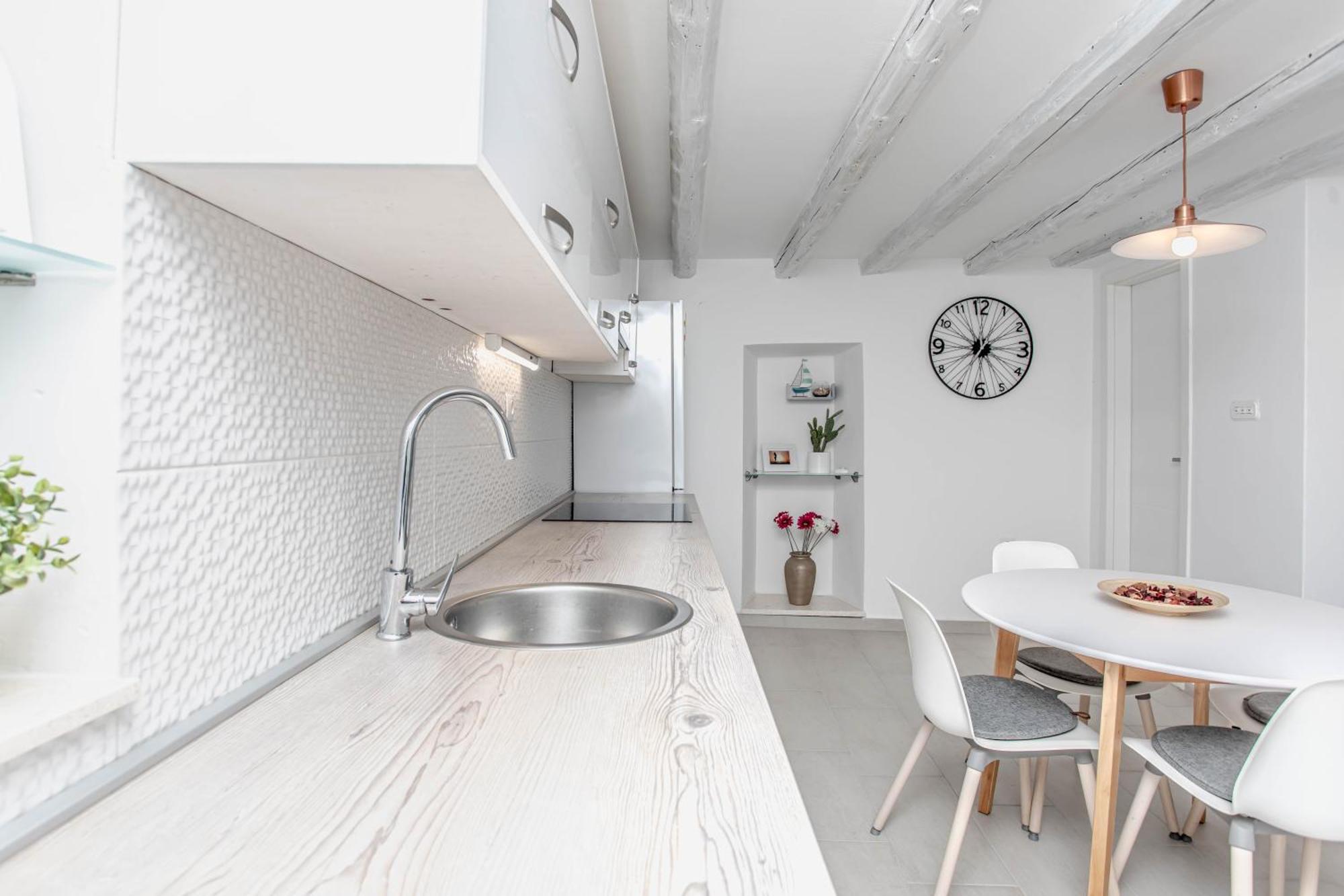 Apartman Dioniz Сплит Экстерьер фото