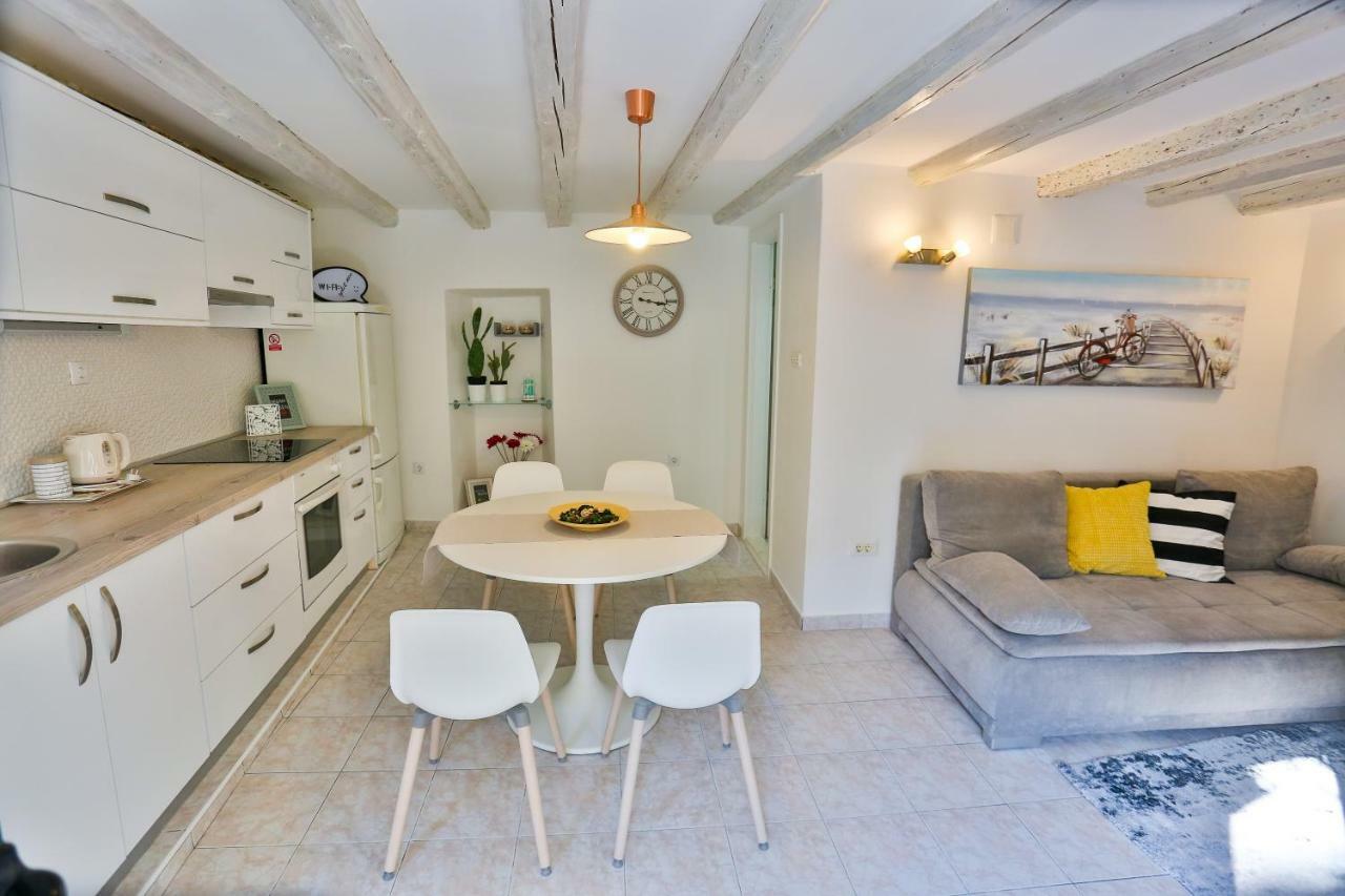 Apartman Dioniz Сплит Экстерьер фото