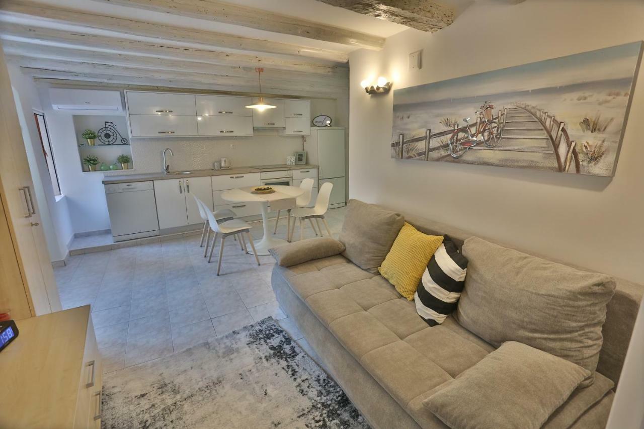 Apartman Dioniz Сплит Экстерьер фото